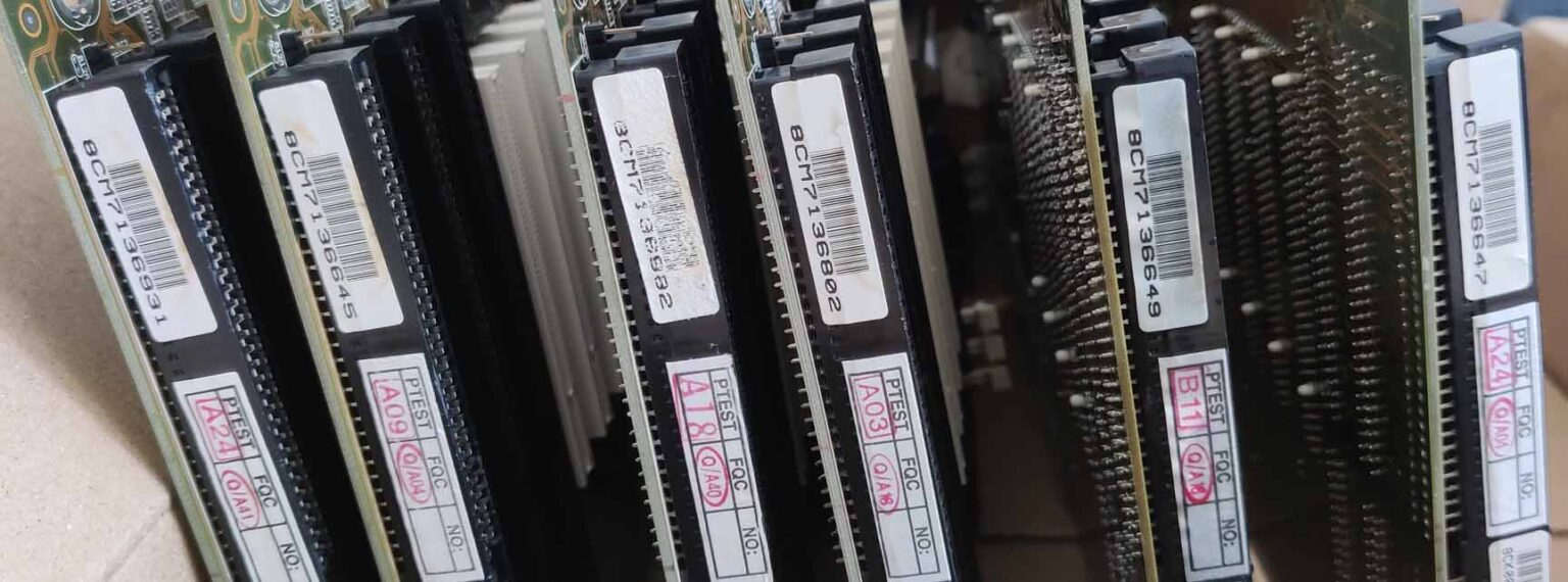 Fake ASUS P2B Rev. 1.04? Bits und Bolts